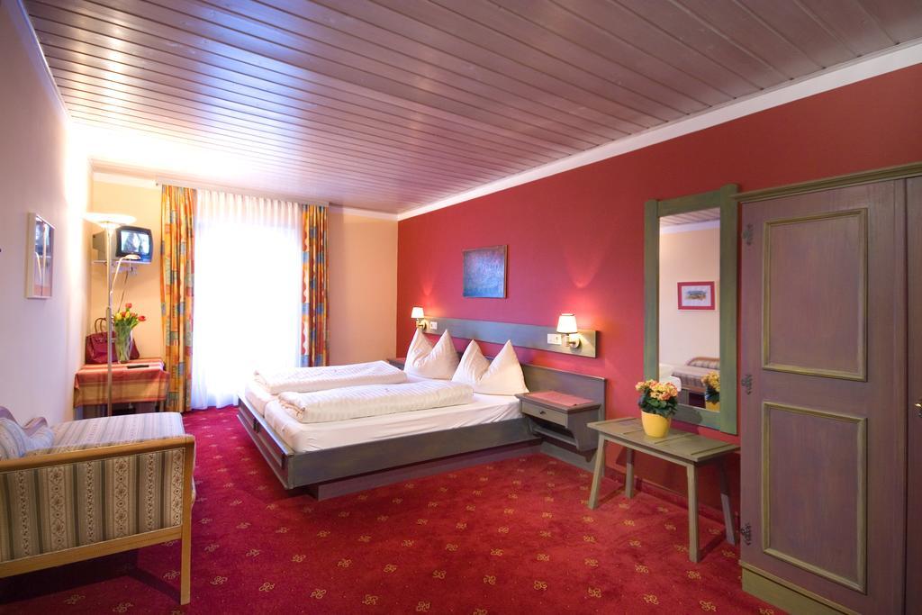 מריהפאר Hotel Aloisia, Hotel Garni חדר תמונה