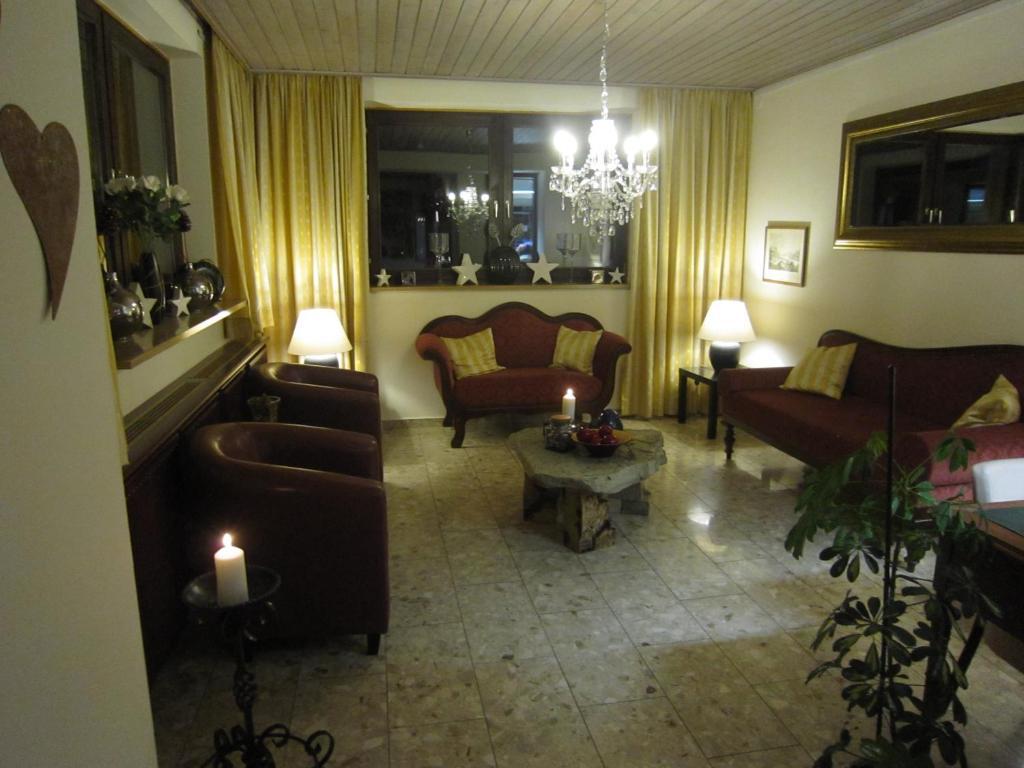 מריהפאר Hotel Aloisia, Hotel Garni מראה חיצוני תמונה